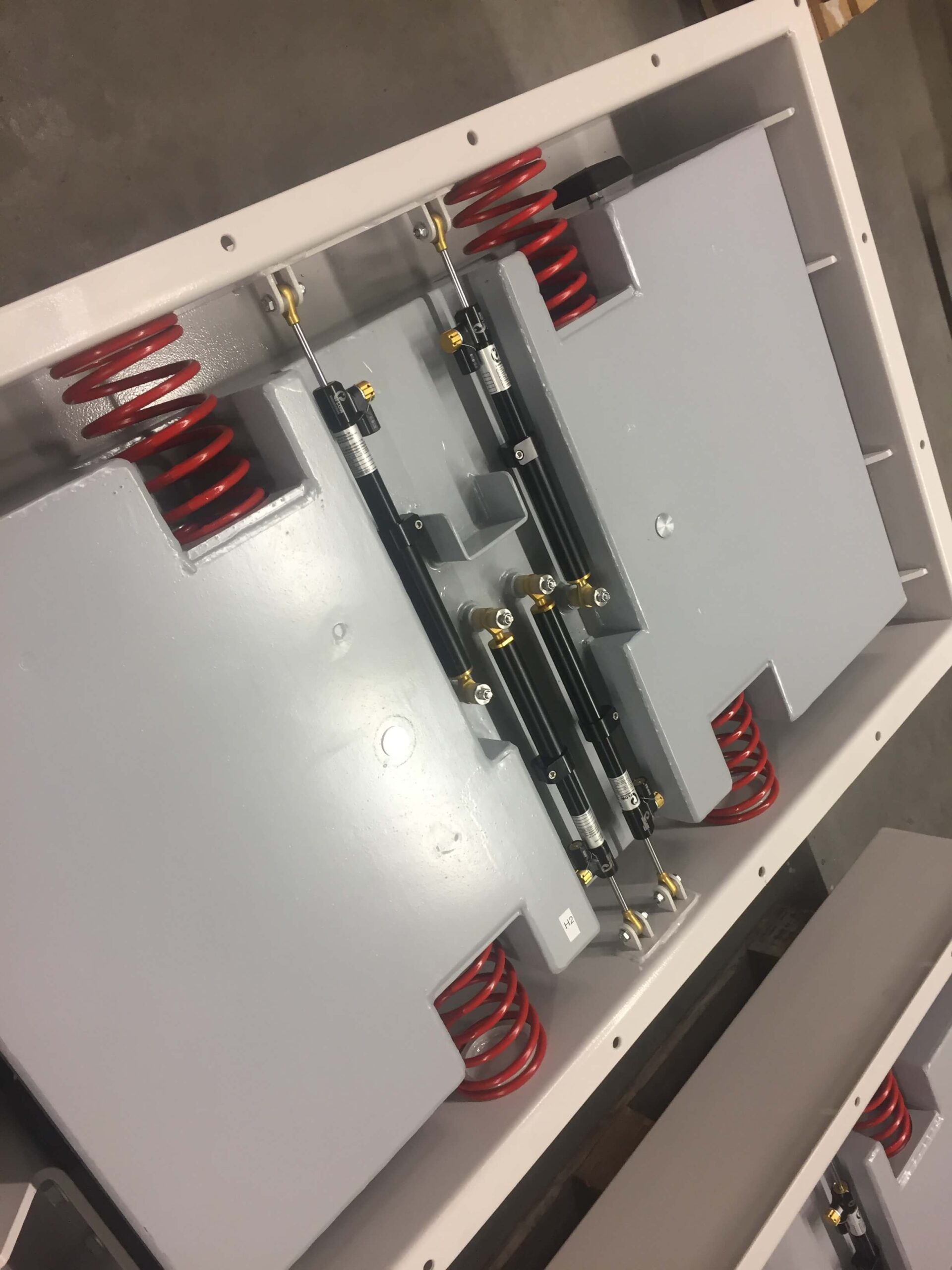 Tuned Mass Dampers Flow engineering